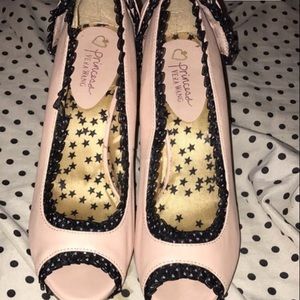 Open toed Vera wang high heels